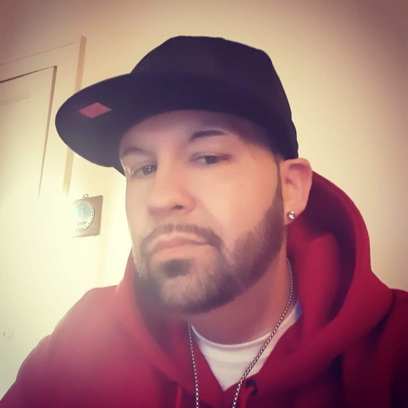 Meet your Posher, Pat - Picture 1 of 1